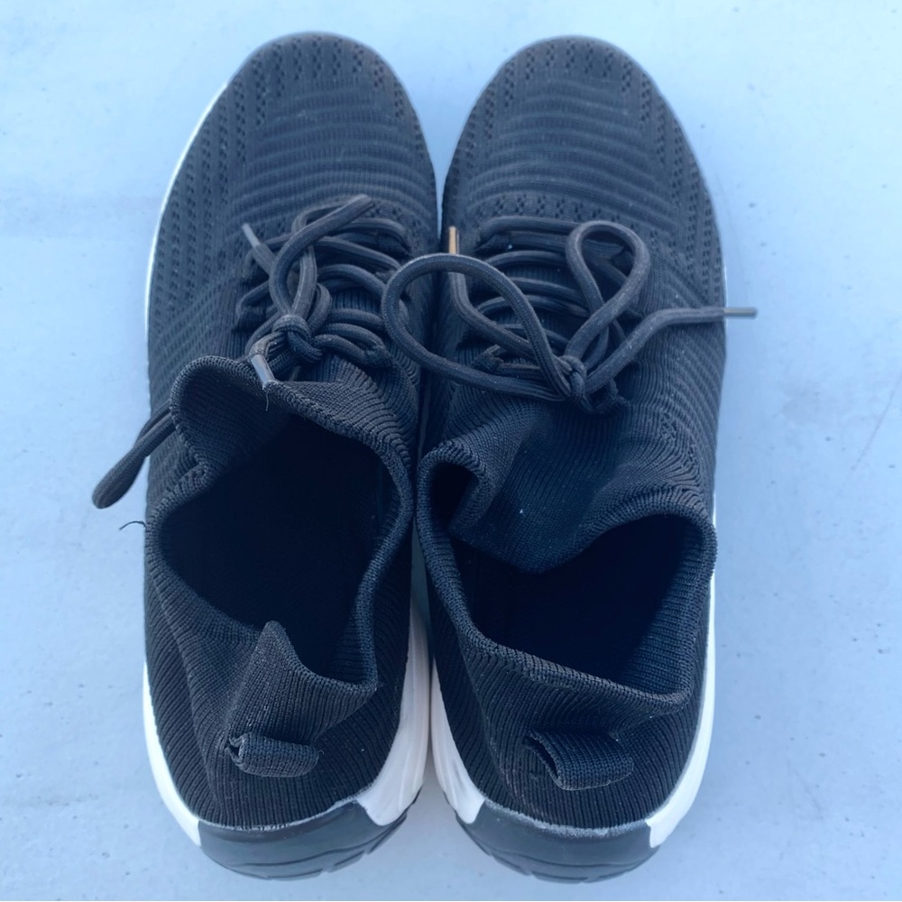 Cushionaire Sneakers GUC